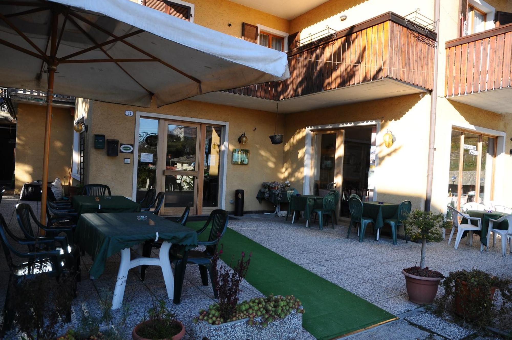 Hotel Cristina Тенно Экстерьер фото
